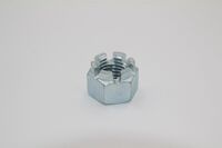 Mutter M24 DIN 935 8